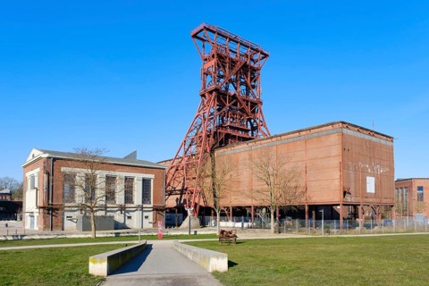 Doppelstrebengerüst mit Maschinenhalle im Consol-Park