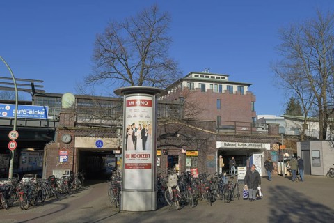 Zehlendorf S-Bahn station