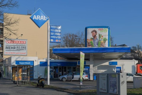 Aral petrol station