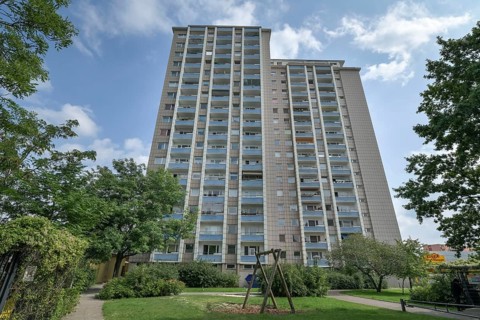 High-rise building