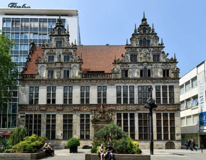 Commercial building