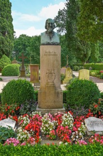 Grave Poet Germany Song Heinrich von Fallersleben