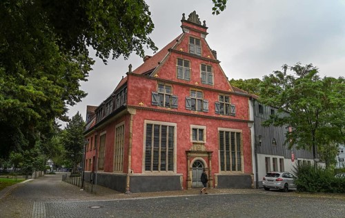 Frühherrenhaus