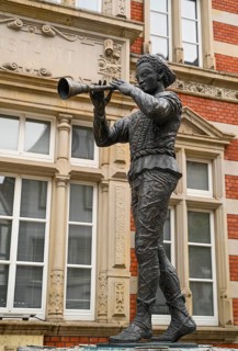 Pied Piper Fountain