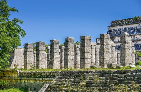 Warrior Temple Templo de los Guerreros with the Hall of 1000 Pillars