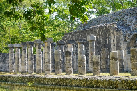 Warrior Temple Templo de los Guerreros with the Hall of 1000 Pillars