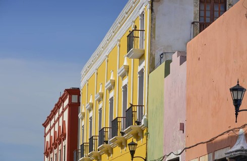 Colonial houses