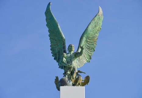 Monument Mundo Maya by Jorge Marin