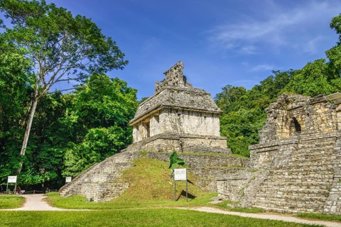 Temple of the Sun Templo del Sol