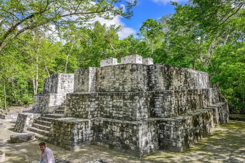 Pyramid Structure 13
