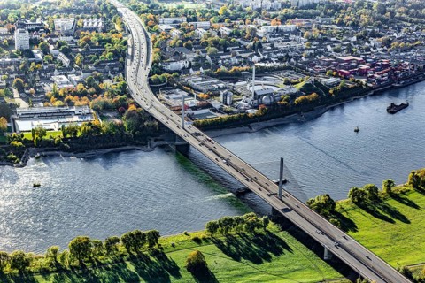 Friedrich Ebert Bridge or North Bridge