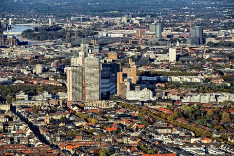 Residential high-rise Uni-Center and Cologne Justice Centre with Regional Court