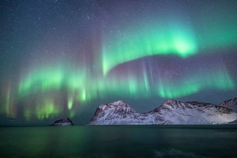 Northern Lights over Snowy Bergen