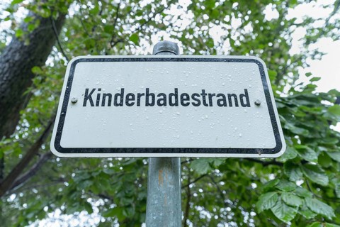 Children's beach sign
