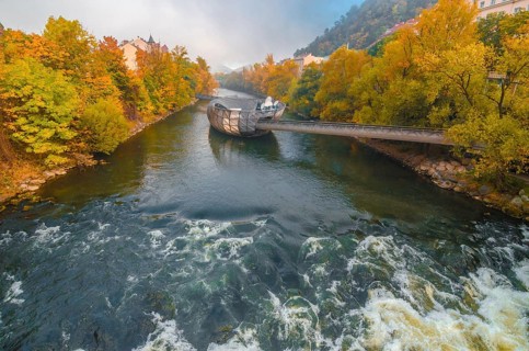 Mur river in autumn