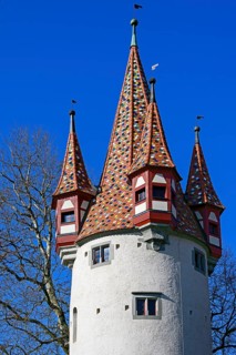 Diebsturm from 1380 with colourful roof tiles