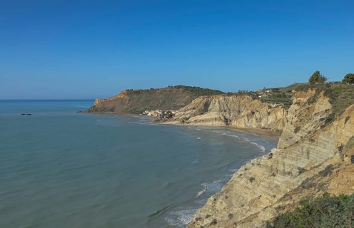 Limestone rocks north of Scala dei Turchi