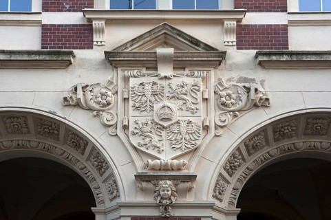 Old city coat of arms of Goerlitz above the entrance portal of the primary school