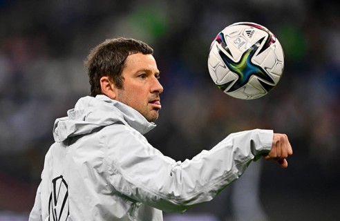Co-coach goalkeeper coach Andreas Kronenberg GER juggles ball on arm