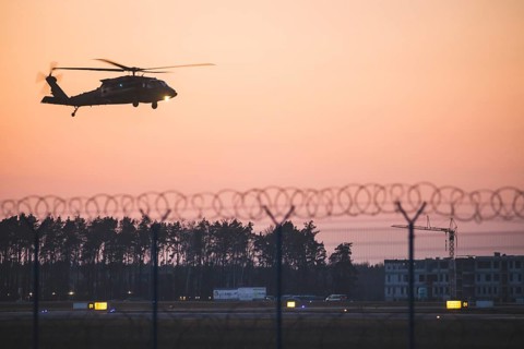 Black Hawk helicopter