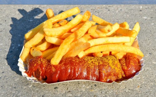 Curry sausage with fries