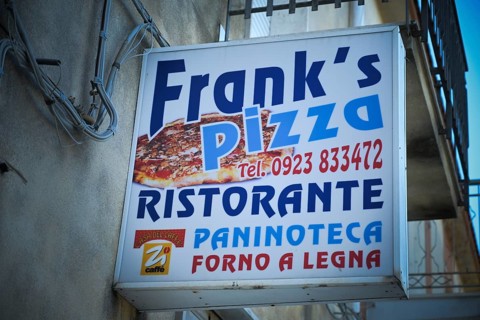 Advertising Pizzeria