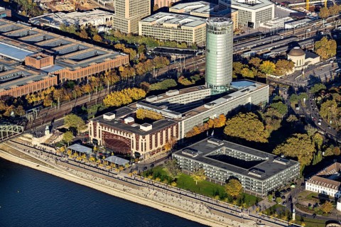Hotel Hyatt Regency and office tower Koeln-Triangle