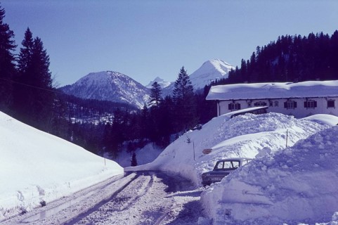 Old snow on the Achen Pass