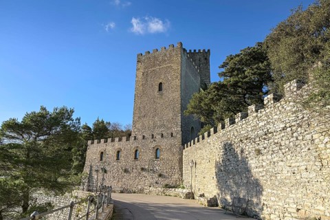 Castello del Balio o Pepoli