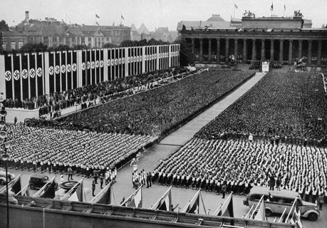 German youth in the Lustgarten