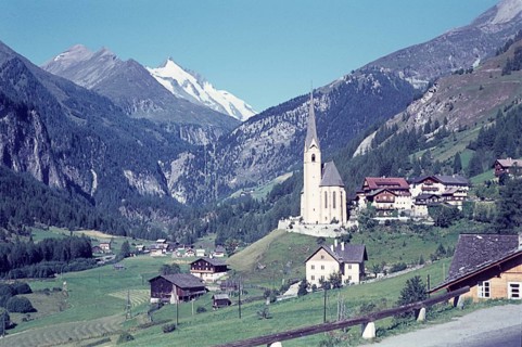Heiligenblut with Grossglockner