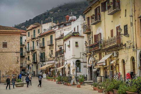 Piazza Vittorio Emanuele