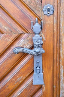 Door handle on the portal to the Catholic St. Nikolai Church