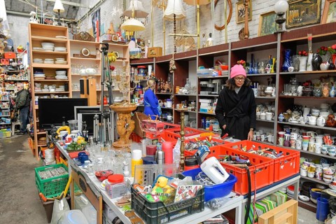 Indoor flea market at the Arena