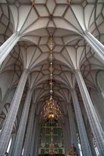 Vault with candlestick and sun organ