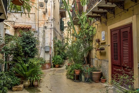 Old Town Alley
