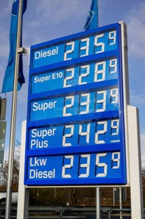 Aral petrol station Raststaette Grunewald