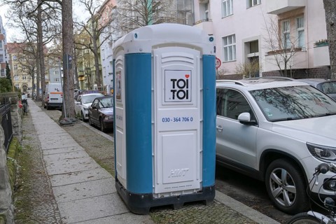 Toi Toi Toilette