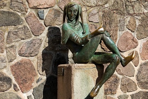 Till Eulenspiegel sculpture