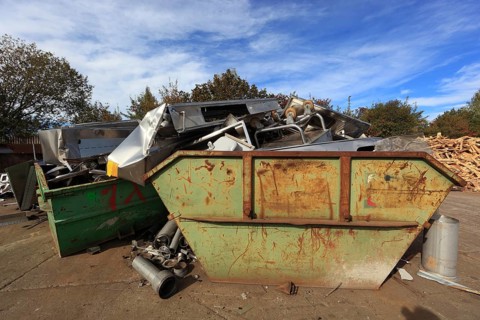 Abfallcontainer fuer Altmetall