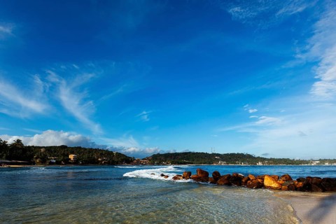 Bay of Mirissa beach
