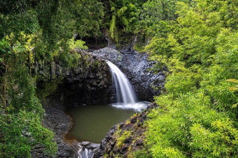 Wasserfall entlang des Pipiwai Trail
