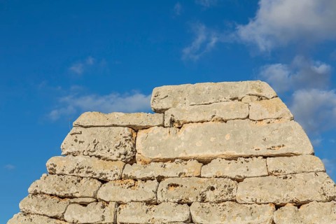Naveta des Tudons