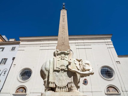 Elephant sculpture by Bernini in front of Santa Maria sopra Minerva
