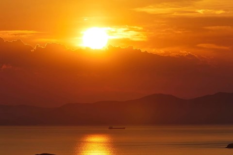 Sun reflections