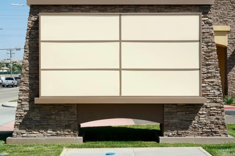 Blank community shopping center sign ready for your own messages