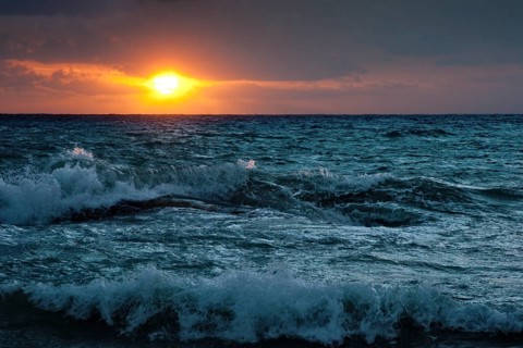 Stormy sunsrise on the sea Mexico