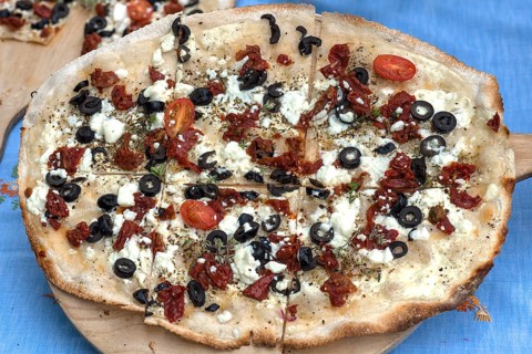 Tarte Flambee Mediterran