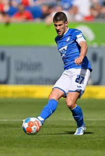 Action Andrej Kramaric TSG 1899 Hoffenheim on the ball
