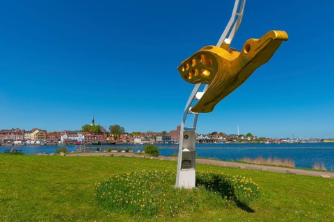 Golden figurehead of the Gorch Fock
